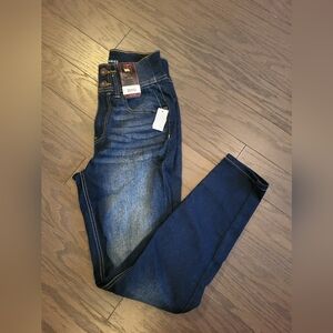 No Boundaries Women's Dark Blue Skinny Jeans